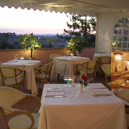 Hotel Ristorante Farneta Кортона Екстер'єр фото