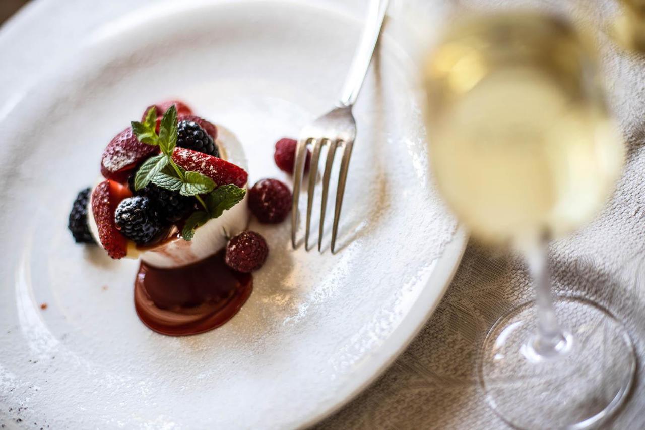 Hotel Ristorante Farneta Кортона Екстер'єр фото
